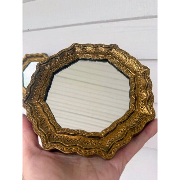 Vintage 1960s Pair of Plastic Ornate Gold Gilt Octagonal Wall Mirrors - Picture 13 of 14